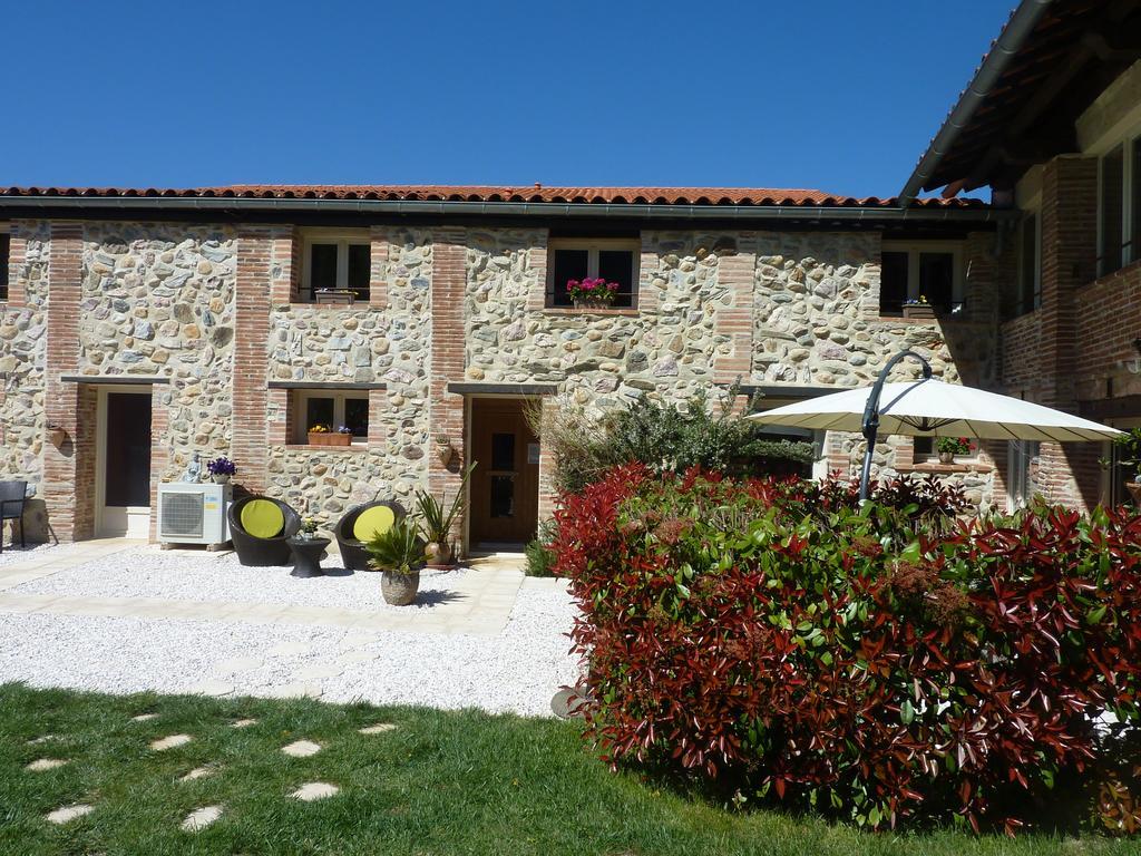 Domaine De La Tannerie Chambres D'Hotes Et Appartements Prades  Bagian luar foto