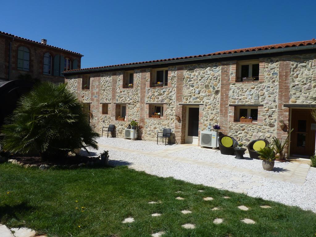 Domaine De La Tannerie Chambres D'Hotes Et Appartements Prades  Bagian luar foto