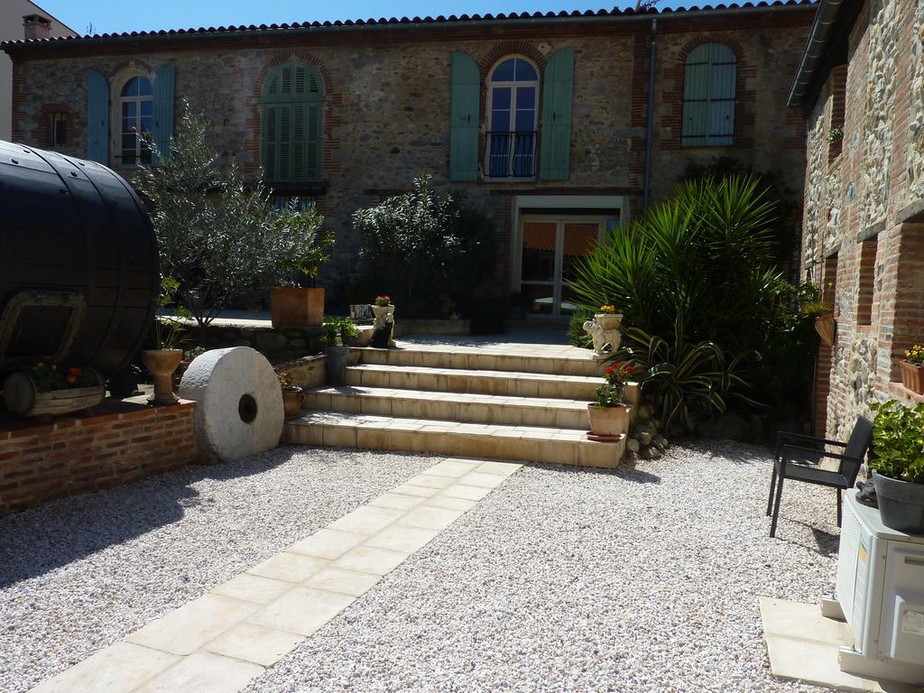 Domaine De La Tannerie Chambres D'Hotes Et Appartements Prades  Bagian luar foto