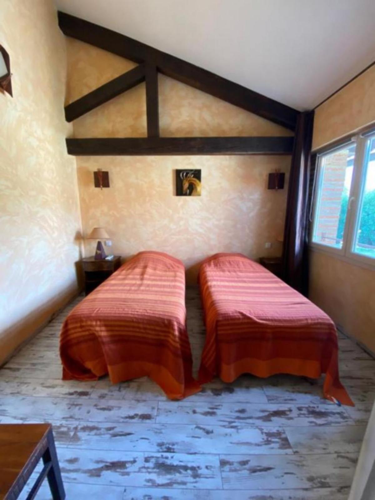Domaine De La Tannerie Chambres D'Hotes Et Appartements Prades  Bagian luar foto