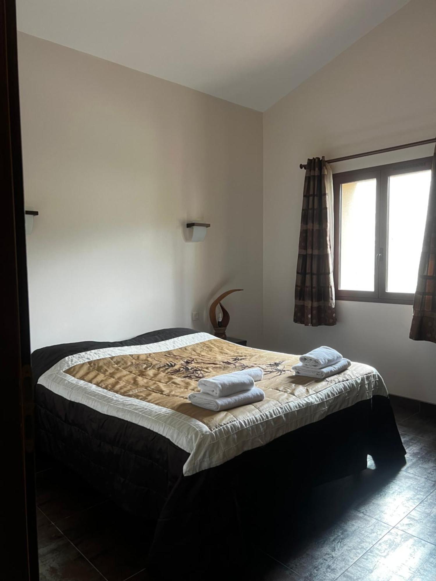 Domaine De La Tannerie Chambres D'Hotes Et Appartements Prades  Bagian luar foto